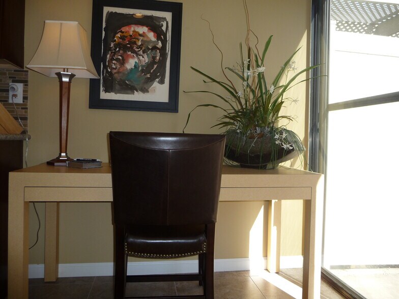 Building Photo - 47975 Joshua Ct