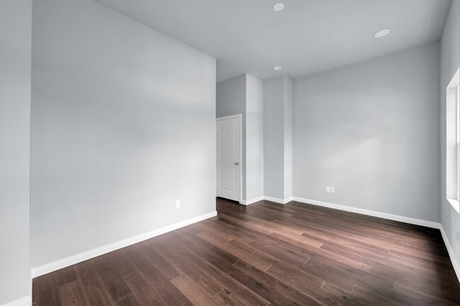 Building Photo - 18821 Luminescent Ln