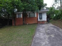 Building Photo - 123 N Jackson St