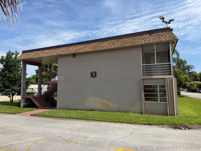 Building Photo - 500 Bonnie Blvd