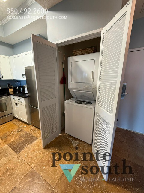 Building Photo - 515 Tops'l Beach Blvd