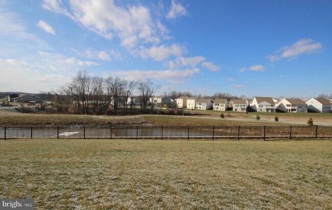 Building Photo - 299 N Caldwell Cir