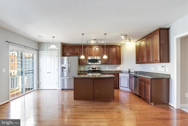 Building Photo - 22753 Verde Gate Terrace