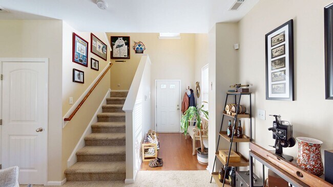 Building Photo - Stylish Two-Story in the dreamy Riverbrook...