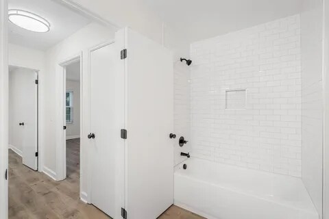 Building Photo - 538 Cedar Dr