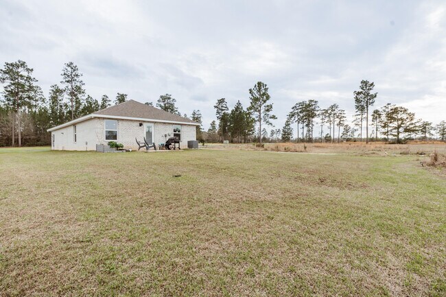 Building Photo - 3102 Heritage Plantation Blvd