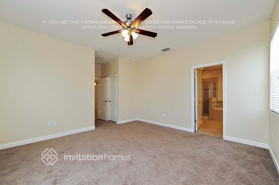 Building Photo - 11432 Flora Springs Dr