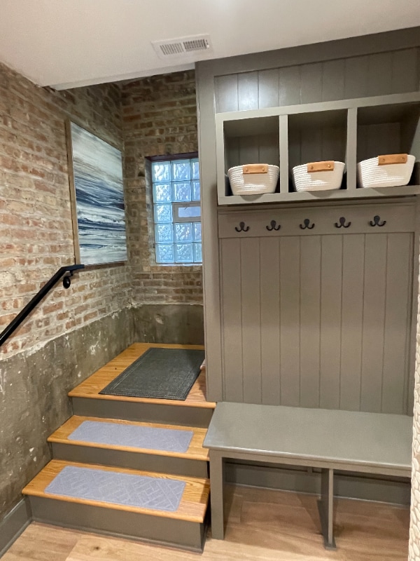 Building Photo - 4037 N St Louis Ave