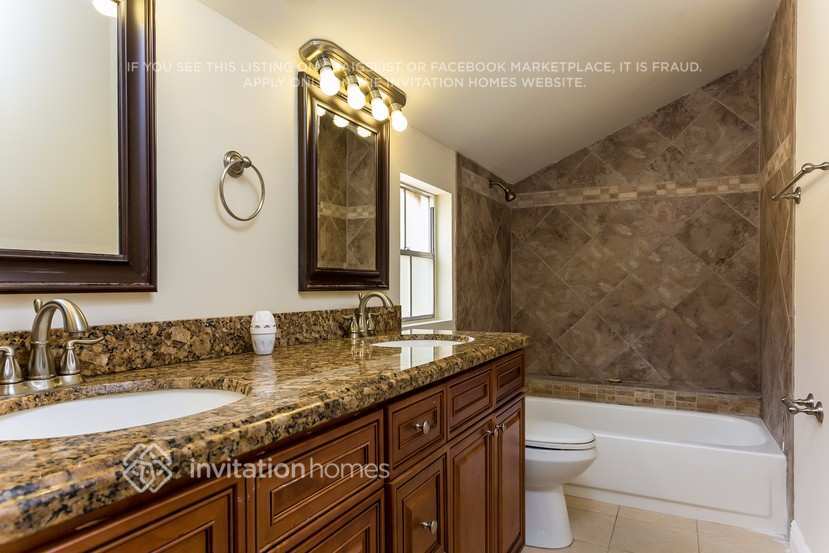 Building Photo - 5879 Rambler Rose Way