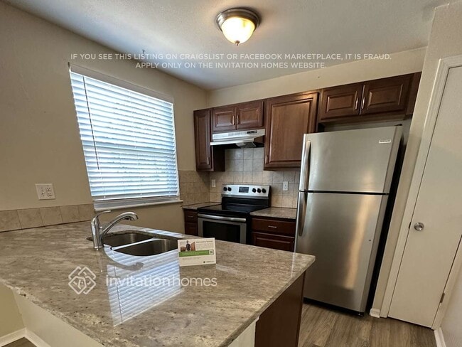 Building Photo - 4283 S Halifax Way