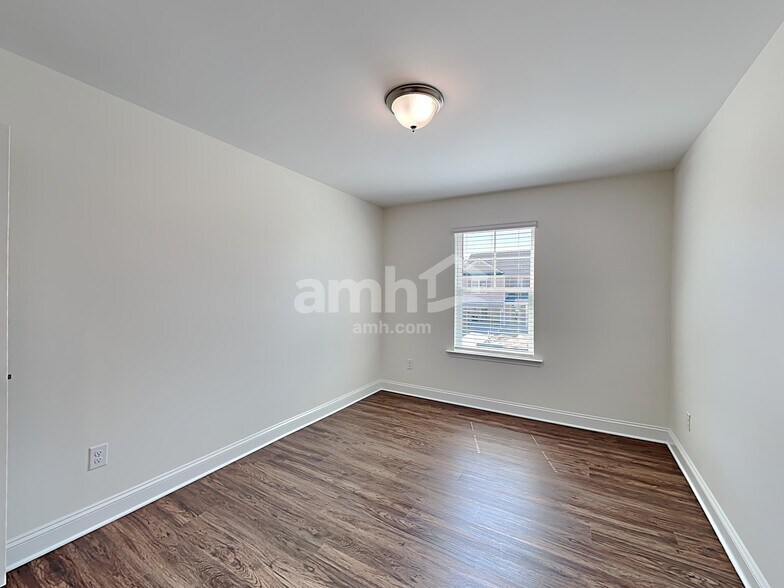 Building Photo - 3276 Brierhill Rd