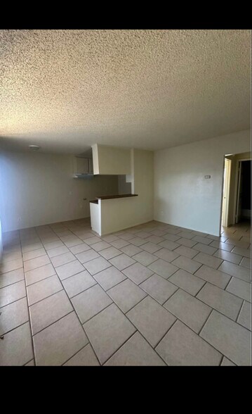 Building Photo - 38101 11th St E