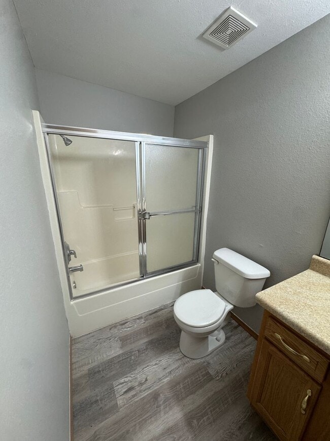 Building Photo - 817-B W. Old Route 66