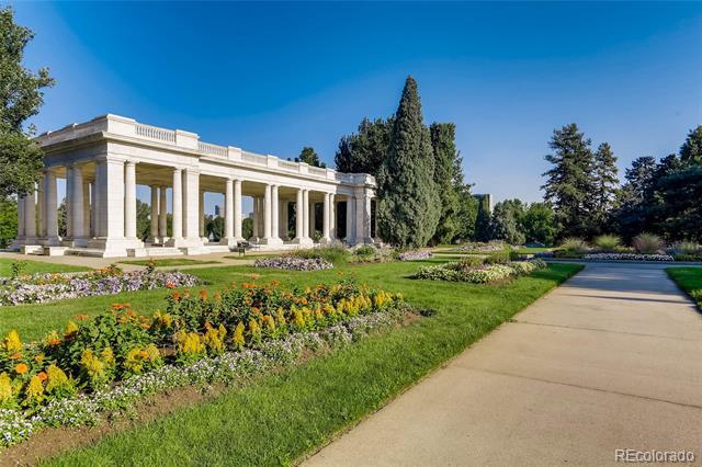 Building Photo - 1364 Vine St