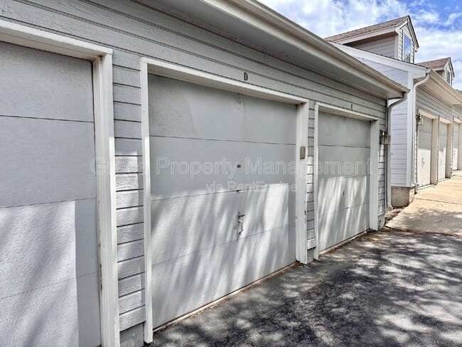 Building Photo - 12232 Bannock Cir