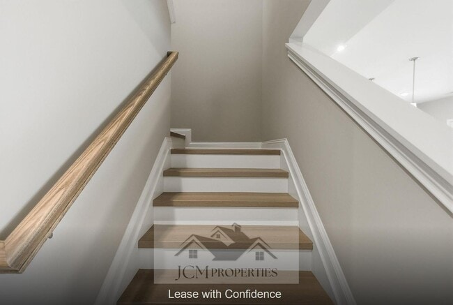 Building Photo - 117 Lambert Fld