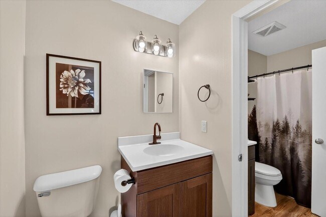Building Photo - 4870 Foxfire Trail
