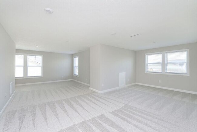 Building Photo - Gorgeous Newly Built 3 Bedroom 3 Full Bath on Golf Course in Westfield!