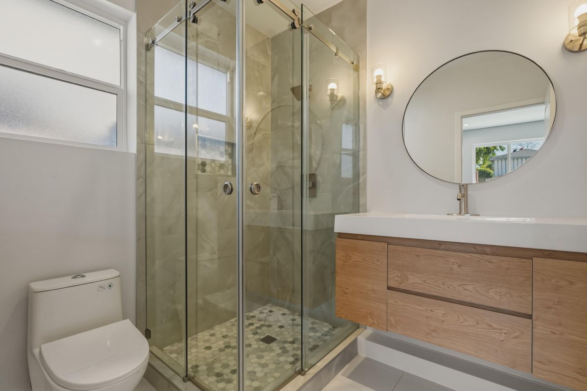 Building Photo - 19833 Blythe