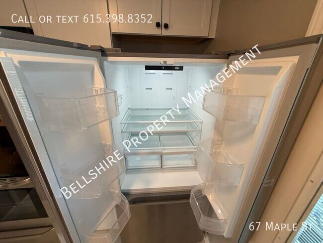 Building Photo - 67 Maple St