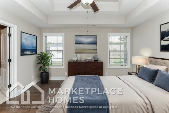 Building Photo - 702 Jim Brown Dr