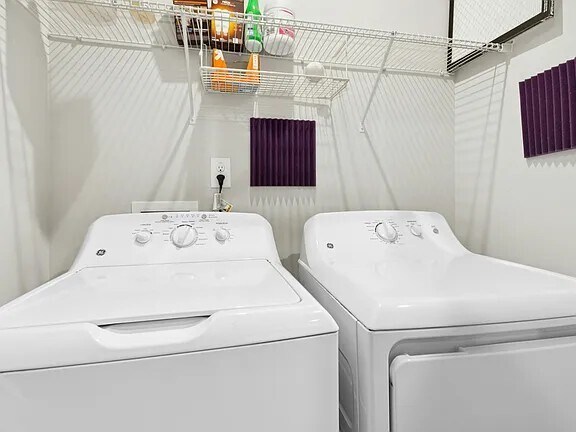 Building Photo - 3645 Water Mist Ln