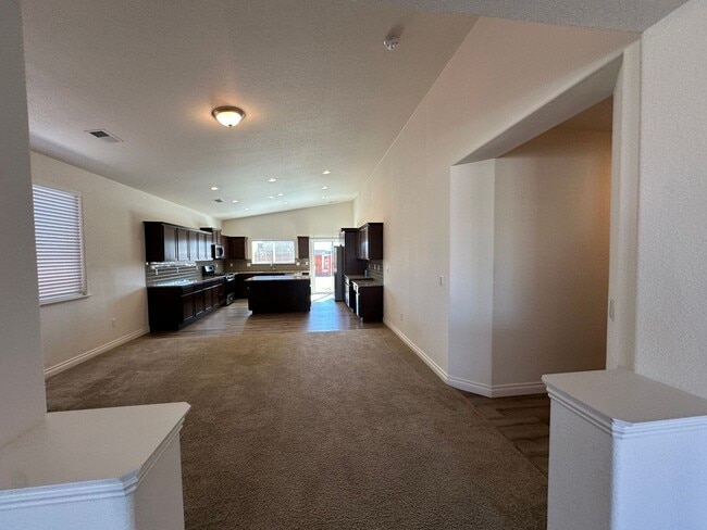 Building Photo - 17854 Davis Mdw Ct
