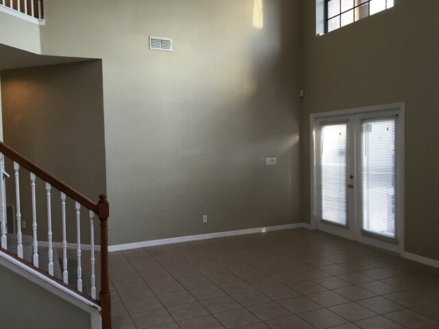 Building Photo - 1545 Amaryllis Cir