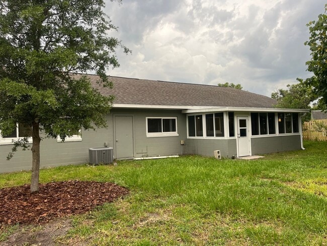 Building Photo - 8223 Le Mesa St