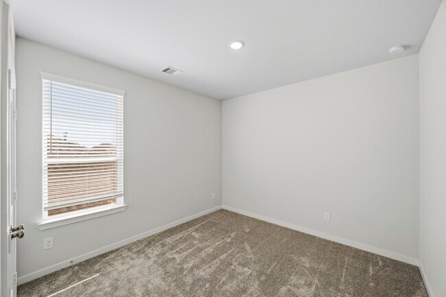 Building Photo - 21106 Armstrong County Dr