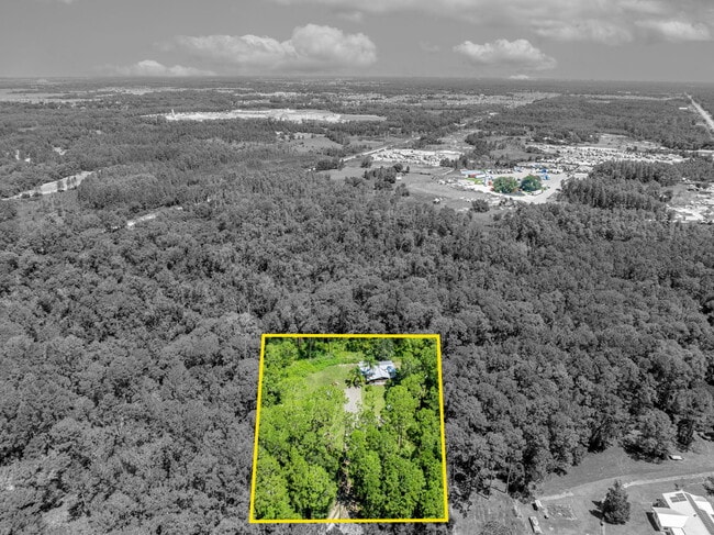 Building Photo - 140 Schofield Ln