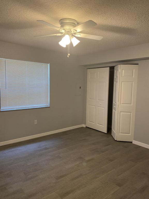 Building Photo - 1233 Sago Palms Blvd