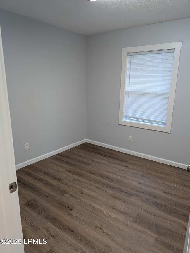 Building Photo - 34 SC-128