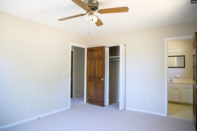 Building Photo - 826 Jefferson St