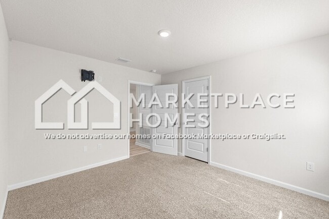 Building Photo - 7504 Delancey St