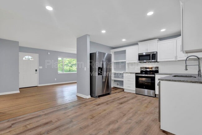 Building Photo - 2315 Shancey Ln