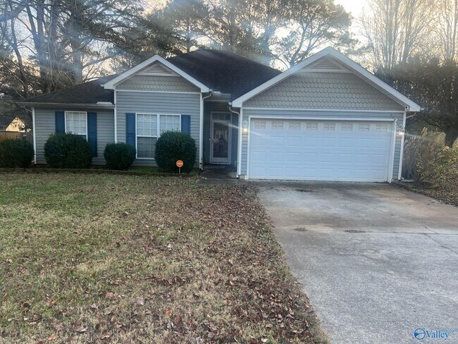 Primary Photo - 108 Ann Bradley Dr