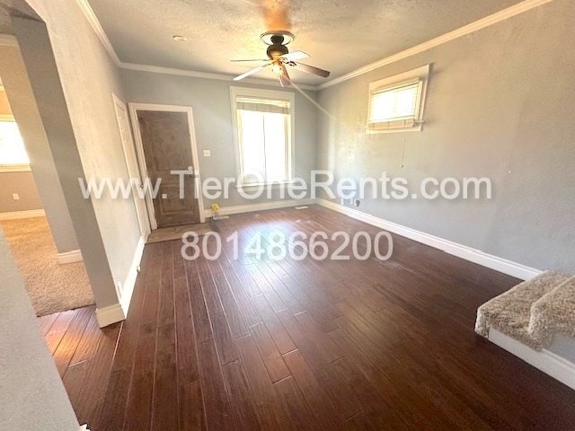 Building Photo - move in special: $500 off first months rent