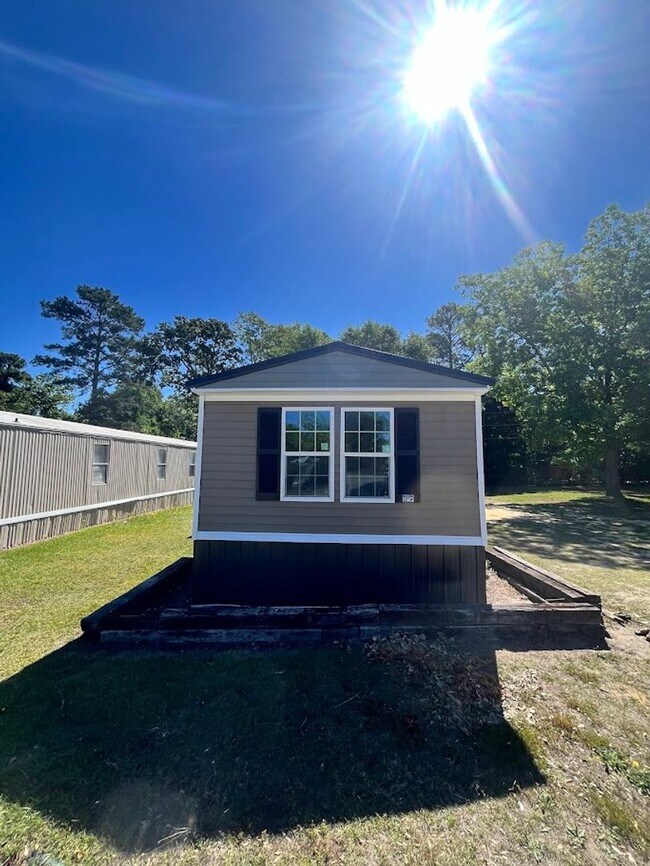 Building Photo - 5613 Hardwick Ln