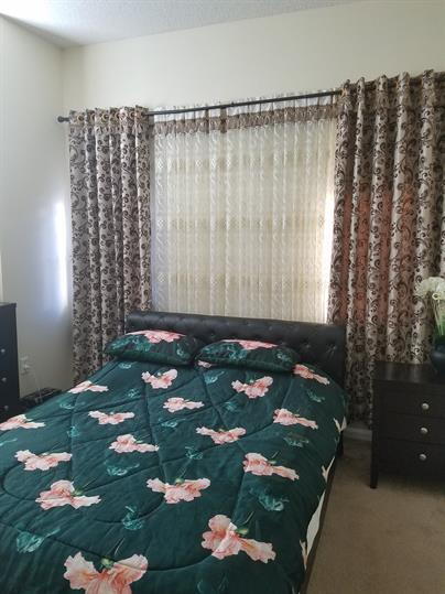 Building Photo - 1 bedroom condo with attached garage in Hunter's Creek