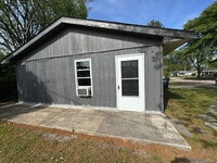 Building Photo - 133 Preston Rd