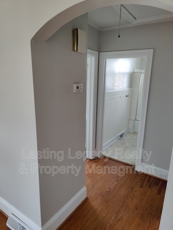 Building Photo - 1311 Verdun St