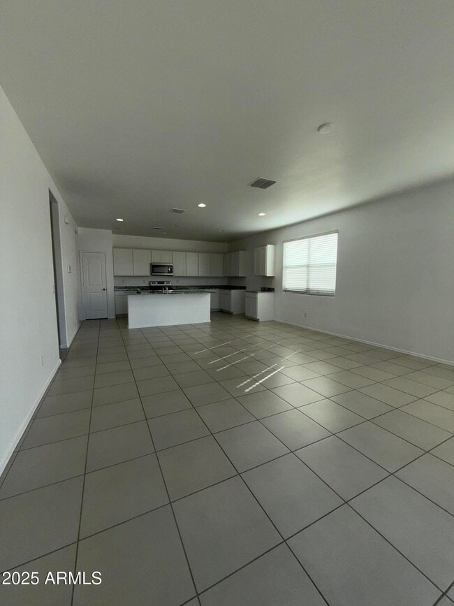 Building Photo - 4620 S 104th Gln