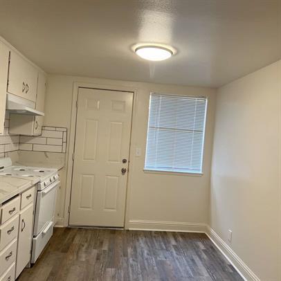 Building Photo - 438 S Court St