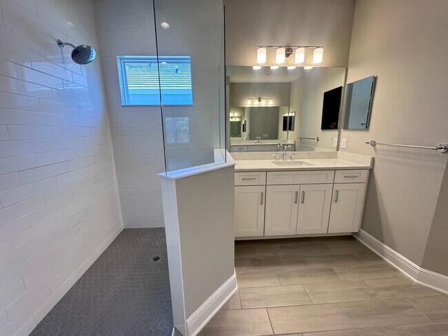 Building Photo - New Construction in Grand Park-4 Bedrooms and 4 Bathrooms with a Den and a Loft! No deposit for q...