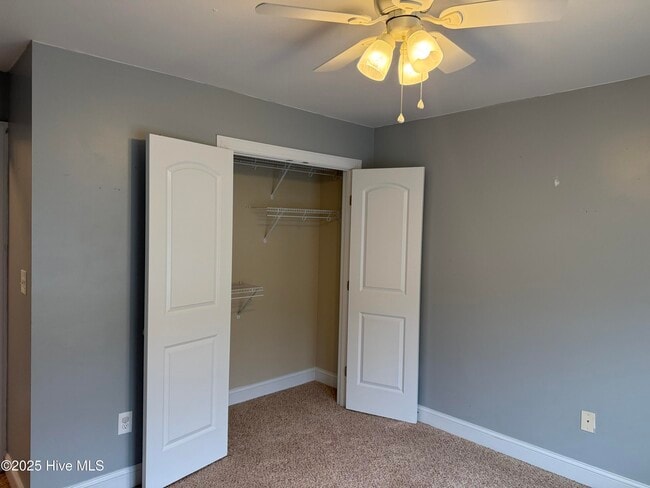 Building Photo - 204 Armistead Way