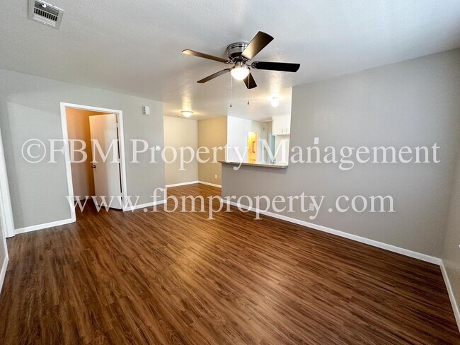 Building Photo - 107 Ave B