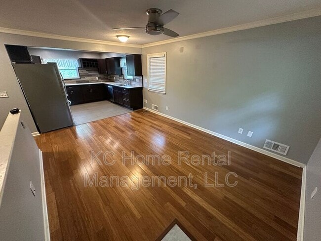 Building Photo - 10218 W 53rd St