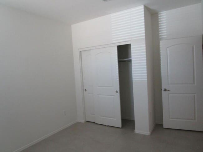 Building Photo - 7850 S New Strike Way