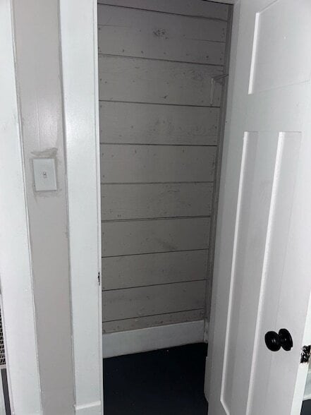 Building Photo - 1925 11th St